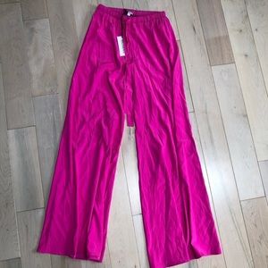 By Chance boutique Donna wide leg silk stretch hot pink pants